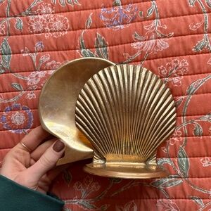 Vintage Brass Seashell bookends!